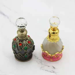 wholesale 15ML Portable Travel Perfume Bottle Refillable Glass Middle East Fragrance Essential Oil Container with Crystallites Glued