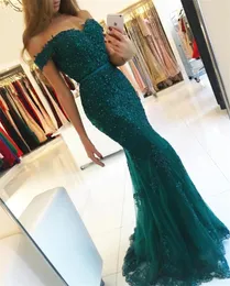 Off The Ramię Koronki Mermaid Perły Prom Dresses Sweetheart z kryształami Aplikacja Koronki Slim Suknie Wieczorowe Formalne Suknie Zakryte Przyciski