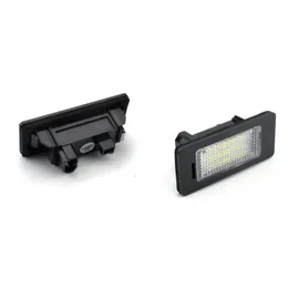 2PCS 자동차 LED X5 E70 X1 X3 E81 E82 E90 E91 E92 E93 E60 6000K 12V246S 용 LED 번호판 램프 조명