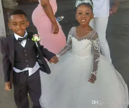 Düğünler Kat Uzunluk Lace Up Geri Çocuk ilk komünyon Giydirme için Çok güzel Uzun Kollu Scoop Dantel Aplikler Çiçek Kız Elbise