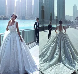 2019 Vintage Arabisk Dubai Style Long Lace Appliqued Wedding Dress Ball Gown Luxury Backless Square Neck Bridal Gown Custom Made Plus Storlek