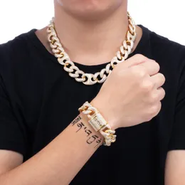 Luxo Designer Jóias Mens Pulseiras Hip Hop pulseira de ouro charme do diamante de Bling Bangle para Chains Amor para fora congelado Hip Hop Rapper Moda 18MM