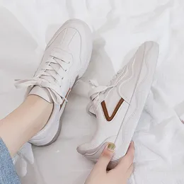 in 2019 new Women's shoes in the most popular autumn versatile autumn sports and leisure shoes fashion in INS Street