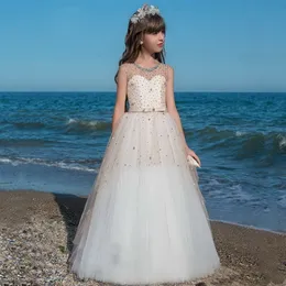 2020 Горячие девушки цветка платья для свадьбы A-линии Cap рукава тюль бисером кристаллы Длинные Первое причастие платья Little Girl