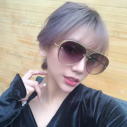 Wholesale-New Brand Sunglasses Designer Retro Round Frame Glasses Trend Avant-garde Style Eyewear Lens Laser UV400 Protection With Box