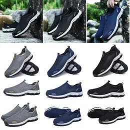 Högkvalitativa Mens Womens Trainers Andas Designer Sneaker Män Running Skor Sneakers Triple Black White Navy Blue