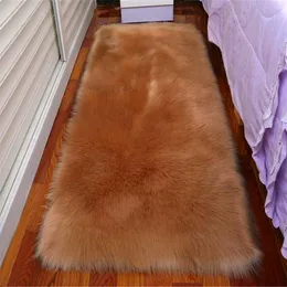 Korsa gränsen mångfärgad imitation fårskinn matta vardagsrum kaffe bord matta långt hår vatten golv mat sovrum säng