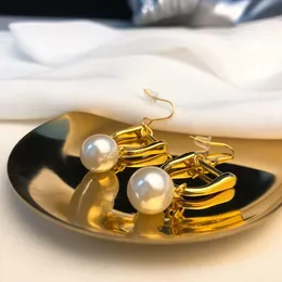 Fashion- Pendant Earrings Handmade Zircon Pearl Luxury Jewelry 18K gold plated brass Earrings Stud Earrings For women Asymmetric Earring Ch