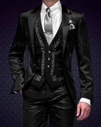 Handsome 3 Piece Embroider Groomsmen Peak Lapel Groom Tuxedos Men Suits Wedding/Prom/Dinner Best Man Blazer(Jacket+Pants+Tie+Vest)