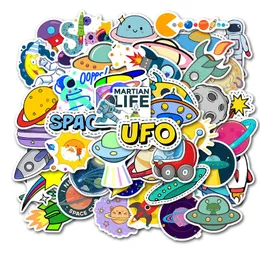 50pcsセット漫画のかわいいUFOステッカーパックステーショナリーギターステッカー小さな新鮮な手描きの天体惑星スーツケースステッカー312B