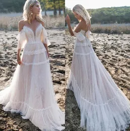 Bohemijskie suknie ślubne poza ramieniem Line Lace Applique Illusion Boho Country Wedding Sukni