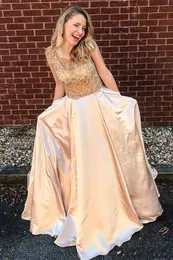 Bling Simple A-Line Prom Dresses Pärled Crystal Satin Jewel Neck Sleeveless Sweep Train Plus Size Pockets Custom Party Evening Downs