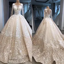 Plus Size Custom Vintage Lace Ball Gown Wedding Dresses Jewel Neck Luxury Bridal Gowns Court Train Appliqued Beads Long Sleeve