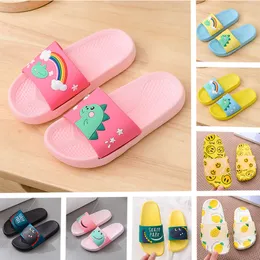 Parent-Child Slipper Fashion 2020 Causal Gummi Män Kvinnor Djur Camou Slide Sandaler Manlig Sommar Inomhus Hem Badrum Strand Flip Foops