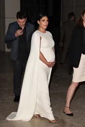 Kim Kardashian Maternity Suknie wieczorowe z Caped Caftan Dubai Długotrwałe sukienki dla kobiet w ciąży Red Carpet Celebrity Dress 2019 tanio