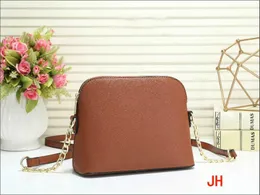 حقائب اليد الفاخرة أكياس نسائية HIG QUALITY 2023 SAC A MAIN NEW PU LEATHY CROSSBODY MASTENGER أكياس للنساء