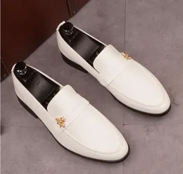 Scarpe eleganti da uomo in pelle bianca nera britannica di NUOVO arrivo, Oxford da uomo d'affari, marchio di alta qualità per mocassini da uomo