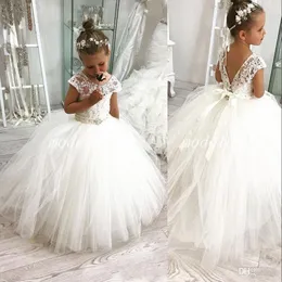 Cute New Cheap Flower Girls Dresses For Weddings Illusion Neck Tulle Crystal Beaded Sashes Open Back Birthday Girl Communion Pageant Gowns