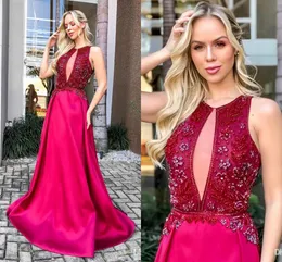 Sexig Deep V Neck En linje Satin Prom Klänningar Beaded Crystal Pleats Sweep Train Evening Party Dresses Formal Gowns Ogstuff Vestidos de Fiesta