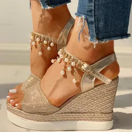 Rhinestone Pärlor Sandaler Kvinnor Högklackat Fritid Plattform Mode Kedjor Sommar Sandaler Kvinnors Wedges Skor Kvinna