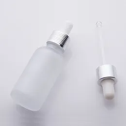 15ml trasparente flacone da incasso in vetro gelo Cosmetico 20ml bottiglie di olio essenziali con tappo nero argento oro