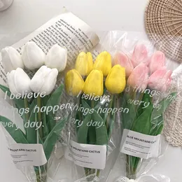 Wholesale Flower Bouquet For Birthday Gifts Buy Cheap In Bulk From China Suppliers With Coupon Dhgate Com