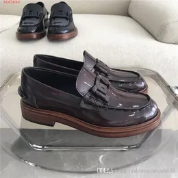 glossy footwear wholesale