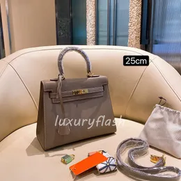 Bolsas premium atacado Clearance