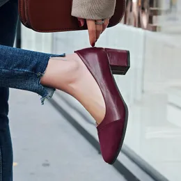 chaussures pour pieds larges et gonflés