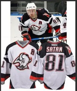 300x300-f2-albu-g8-M01-27-74-