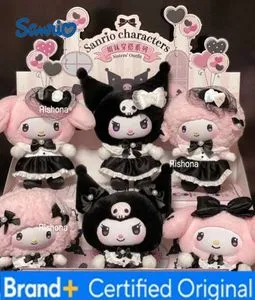 Sanrio Kuromi My Melody Family Sister Group Fashion Series Vinyl