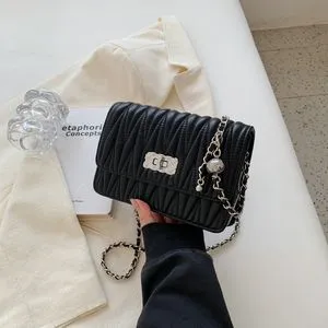 Wallet shoulder bag／ミニポーチ付／silver Wallet shoulder bag／ミニポーチ付／silver ショルダーバッグ