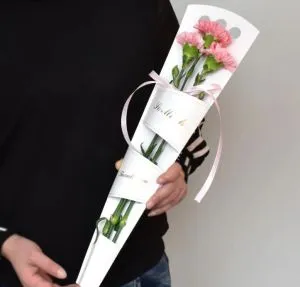 thumbnail image 2 of AUEAR Single Rose Packaging Bags - 100 Pack White Flower Wrapping Sleeves 2 of 14
