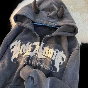 【REFLEM】Zip up hoodie with horns REFLEM】Zip up hoodie with horns