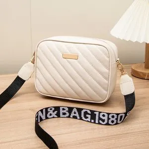 【MARITHE】2色★EMBROIDERY LOGO SHOULDER BAG 韓国 300x300-f3-albu-jc-j-24-