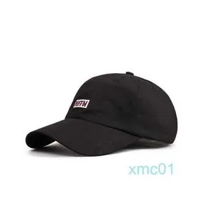KITH TREATS AKRON DAD HAT - ブラック KITH TREATS AKRON DAD HAT