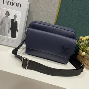 【mù_ 】 POSTMAN BAG / BLACK POSTMAN BAG / BLACK – mù_