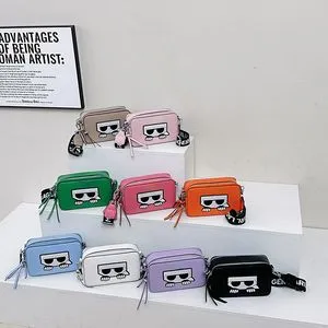 関税なし 送料無料 Calfskin Sliders DHgate.com:2024Soft Leather Crossbody Bag, Womens Designer