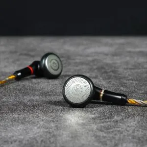 YINCROW Rhino イントラコンカイヤフォン mmcx4.4mm Yincrow Rhino 3.5/4.4mm HIFI Audiophile Flat-Head Earbud