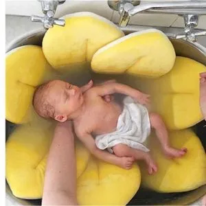 Bathing Tub Seat Cushion for Babies 0-3 Years Folding Sunflower