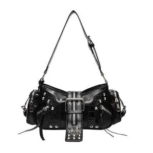 一点物　y2k 00s vintage leather studs bag 本革 一点物 y2k 00s vintage leather studs bag 本革