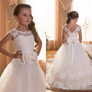 Cheap New Arrival Flower Girl Dresses Lace Applique Jewel Neck Floor Length First Communion Dresses Birthday Party Gowns with Bow Knot