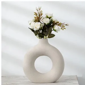 Nordic Circular Hollow Ceramic Vase Donuts Flower Pot Home Decoration Accessories Office Desk Living Room Interior Decor