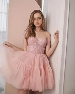 Sweetheart Homecoming Dresses with Feathers One Shoulder Graduation Party Gowns Zipper Back Short Tulle Prom Cocktail Dress