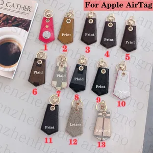 Official Luxury Designer leather straps For Apple AirTag Necktie keychain fashion female mens high quality golden key Chain Pattern Metal Pendant Bag Decoration