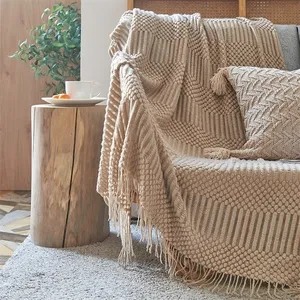 3D Knitted Blanket With Tassel Solid Color Sofa Blanket Cover Nordic Home Decor Throw Blanket For Bed Portable Breathable Shawl 220517
