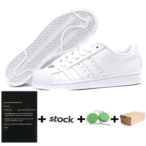 adidas gazelle silver green womens adidas Samba 62 JQ5104