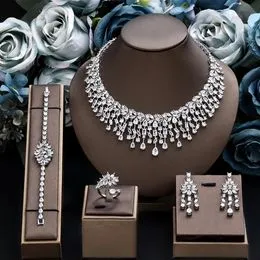 Collier Pendentif Étoile de David Magen pour Jeune Fille Collier Pendentif Étoile de David Magen pour Jeune Fille