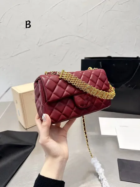 Designer 9A Fashion Handbag Flap Bag med djärva guldkedjekodik Kroppar Purses Officiellt importerat äkta läder från Frankrike 29PV5M