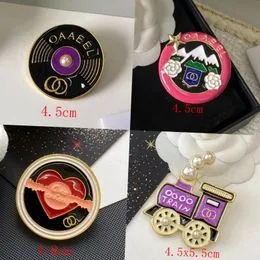 Broche De Noël Bonhomme De Neige – Alliage Strass, 3,6x4,5 Cm, Accessoire Festif élégant